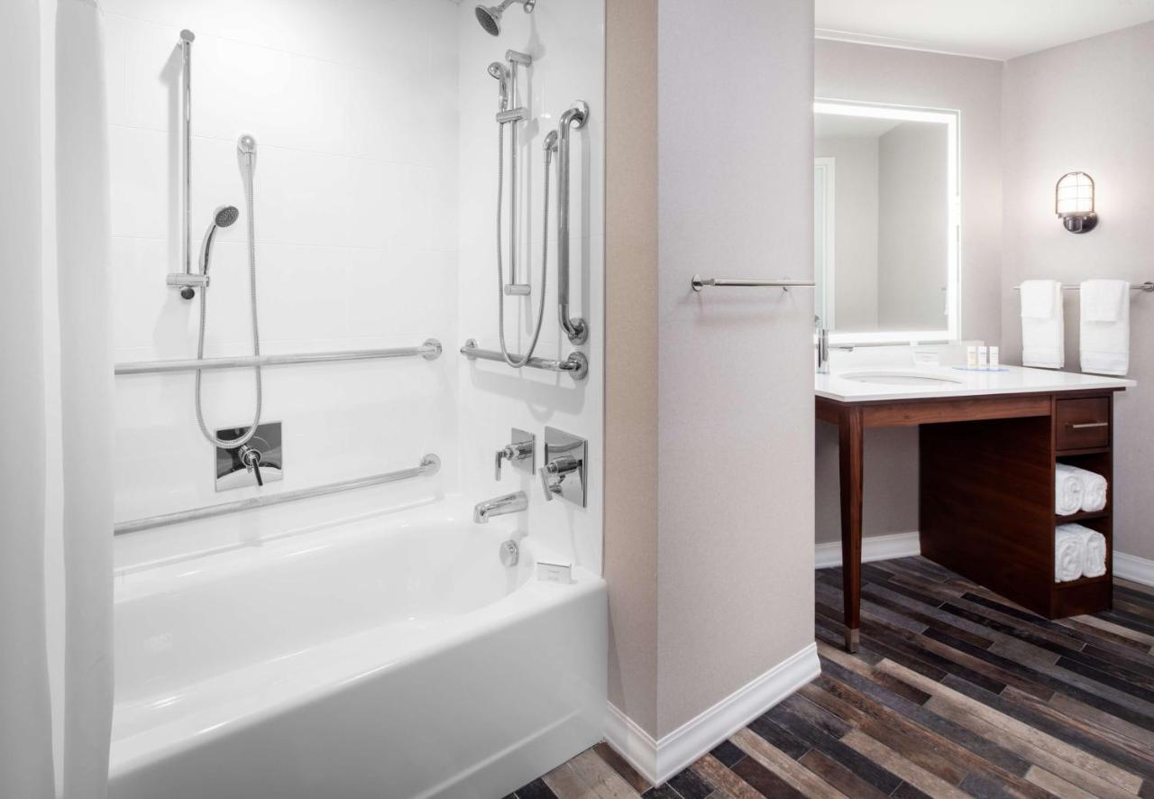 Queen Room with Two Queen Beds and Bath Tub - Mobility Access at Hampton by Hilton at the Boston Seaport District