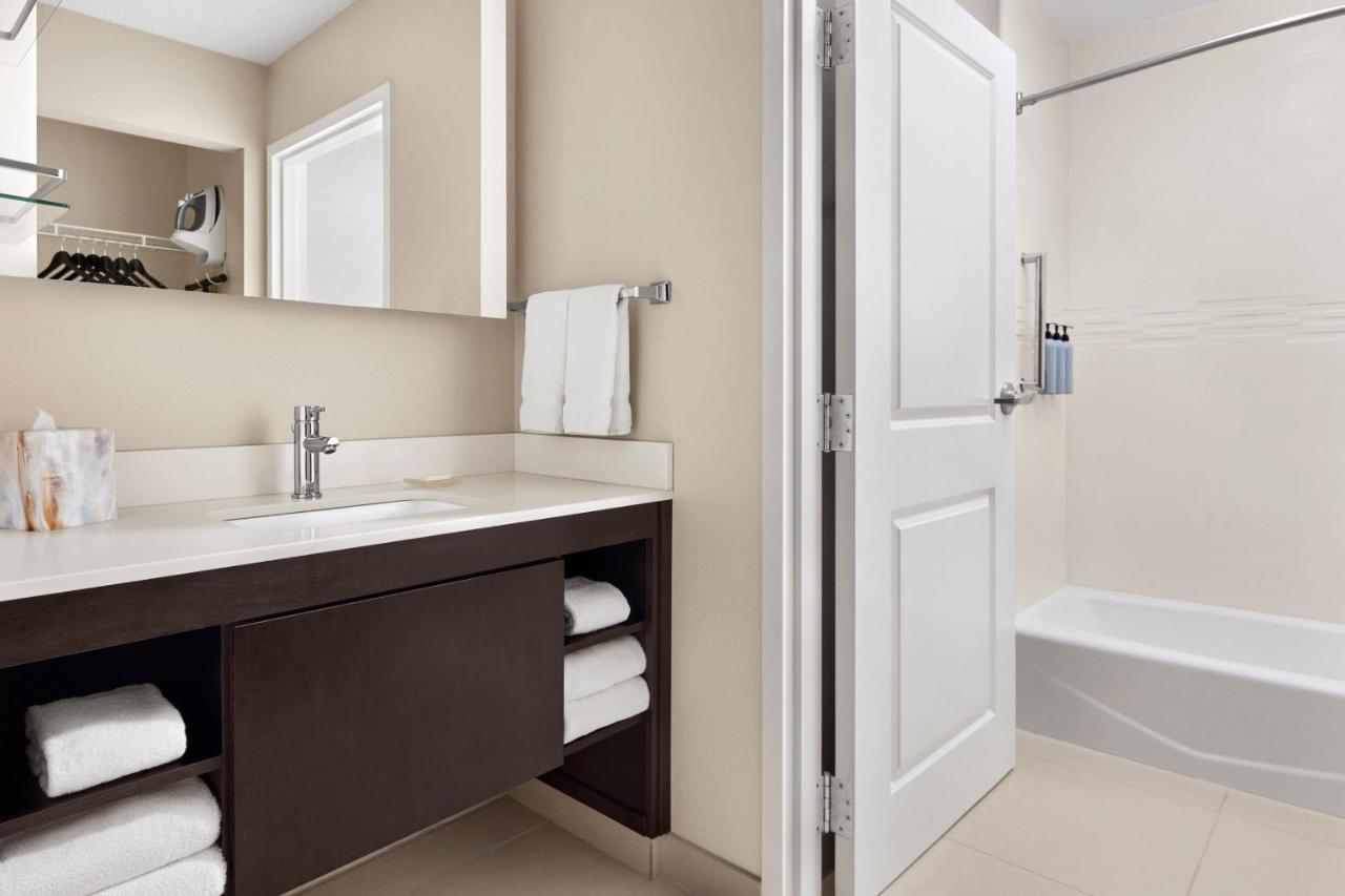 One-Bedroom Suite at Residence Inn by Marriott Philadelphia Langhorne