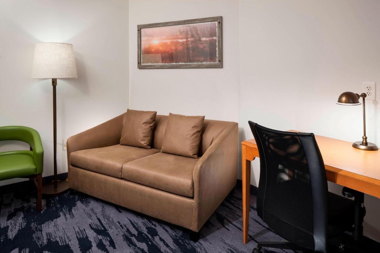 | Fairfield Inn & Suites by Marriott Wilmington