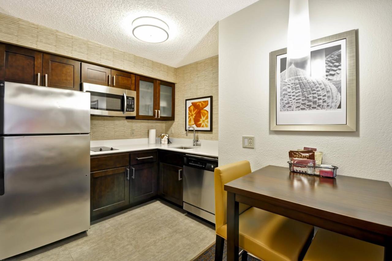 One-Bedroom Queen Suite with Sofa Bed at Residence Inn by Marriott Jacksonville Airport