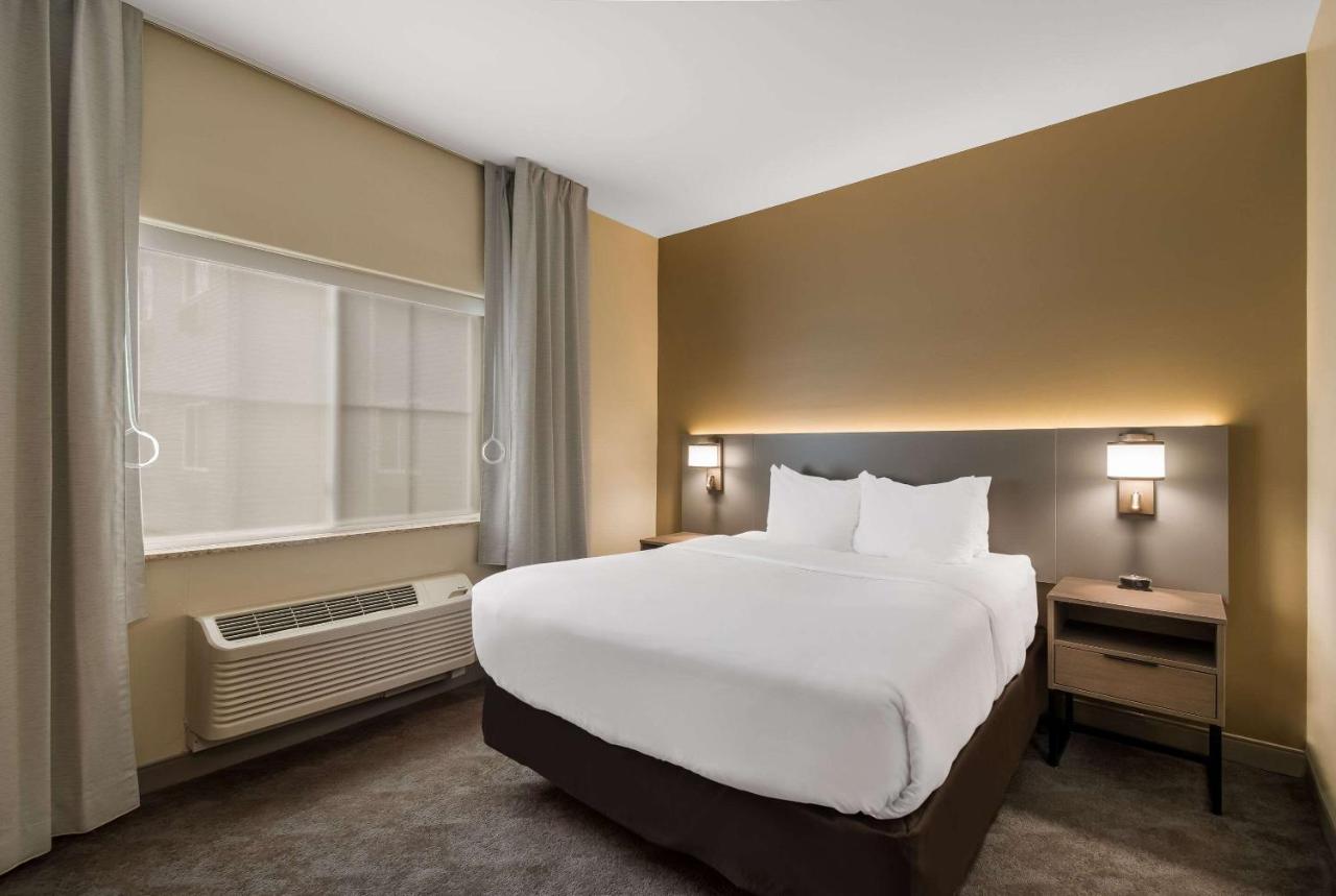 | Comfort Inn & Suites Barnesville - Frackville