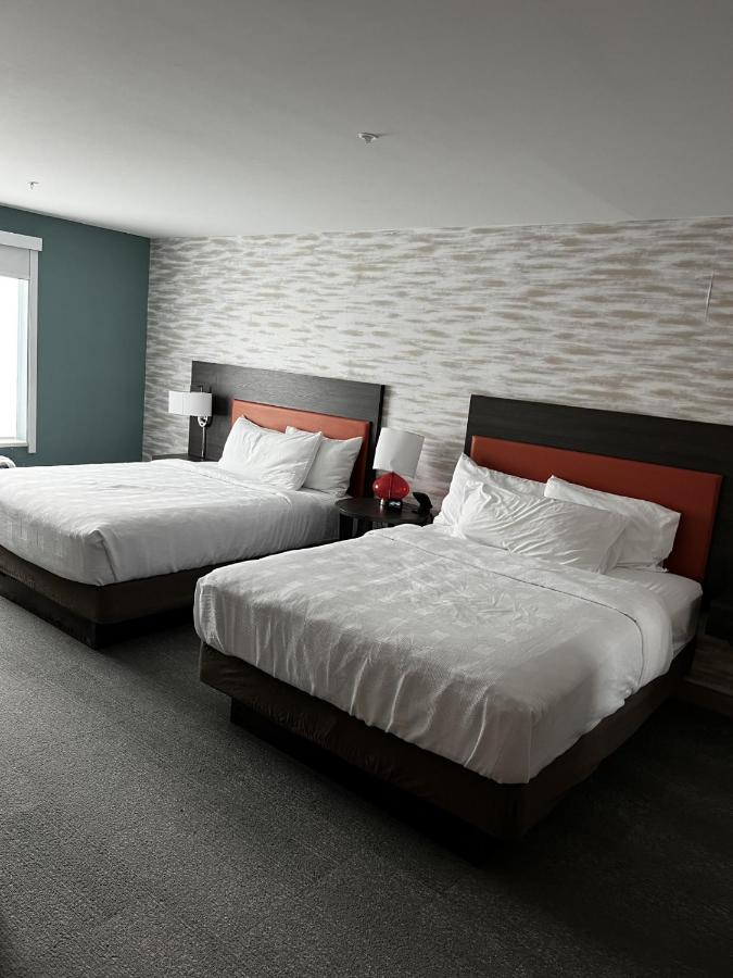 One-Bedroom Queen Suite with Two Queen Beds - Non-Smoking at Home2 Suites by Hilton Hinesville