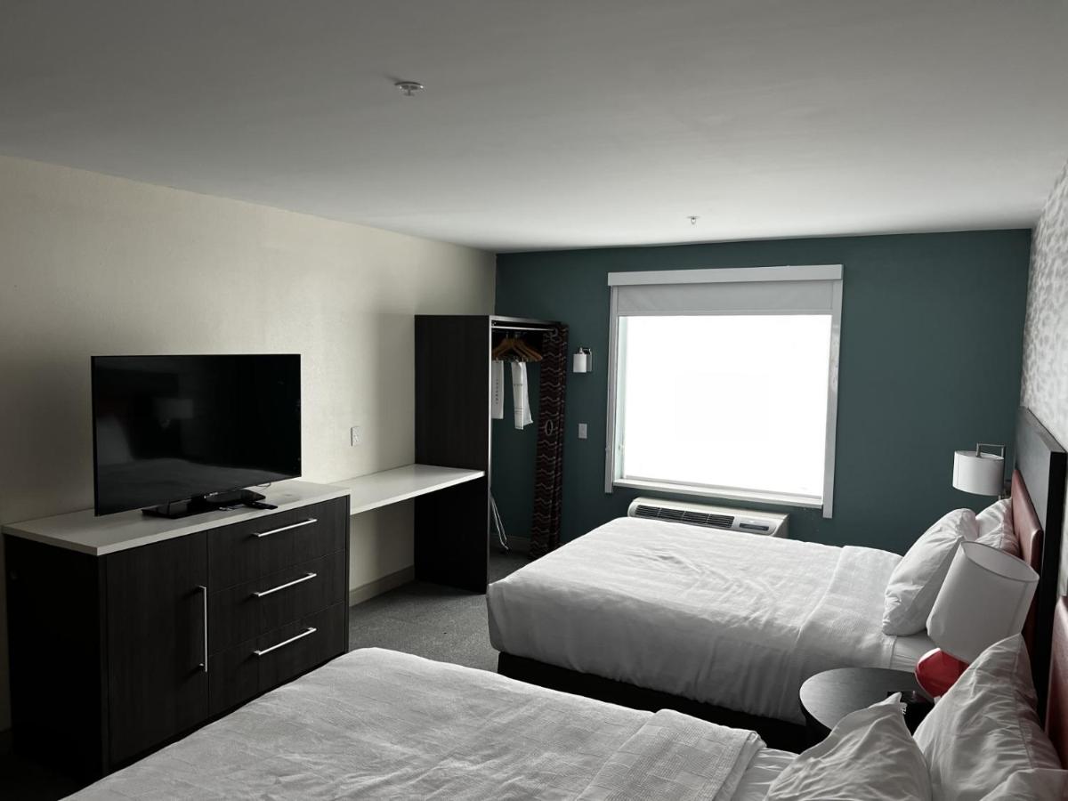 One-Bedroom Queen Suite with Two Queen Beds - Non-Smoking at Home2 Suites by Hilton Hinesville
