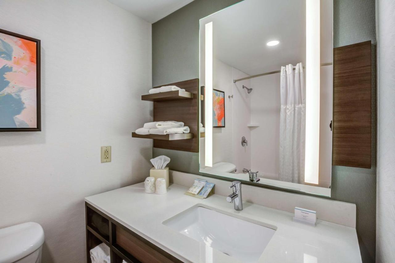King Room - Hearing Accessible at Hilton Garden Inn Boston/Waltham