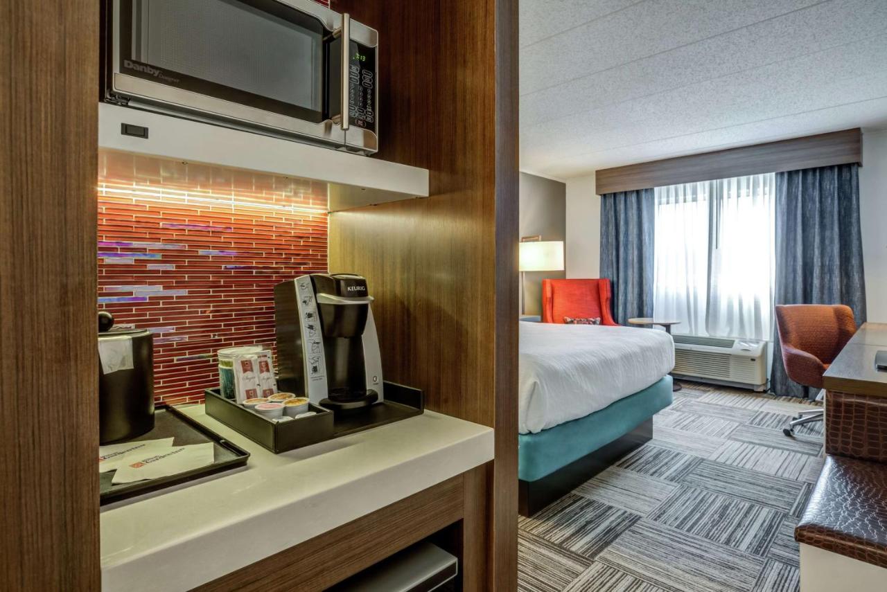 King Room - Hearing Accessible at Hilton Garden Inn Boston/Waltham