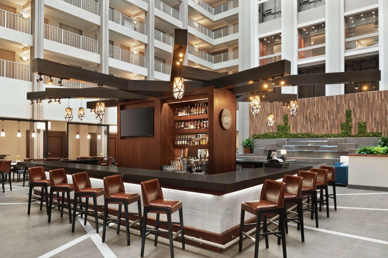 | Embassy Suites Cincinnati - RiverCenter