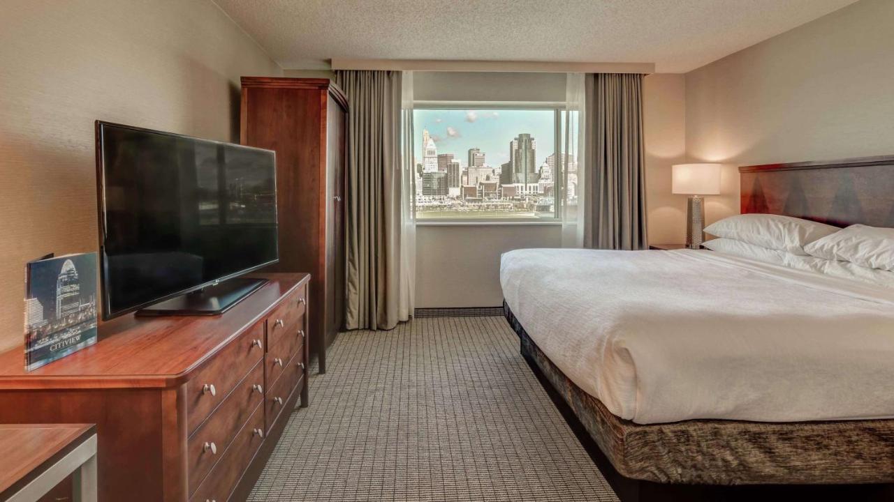 | Embassy Suites Cincinnati - RiverCenter