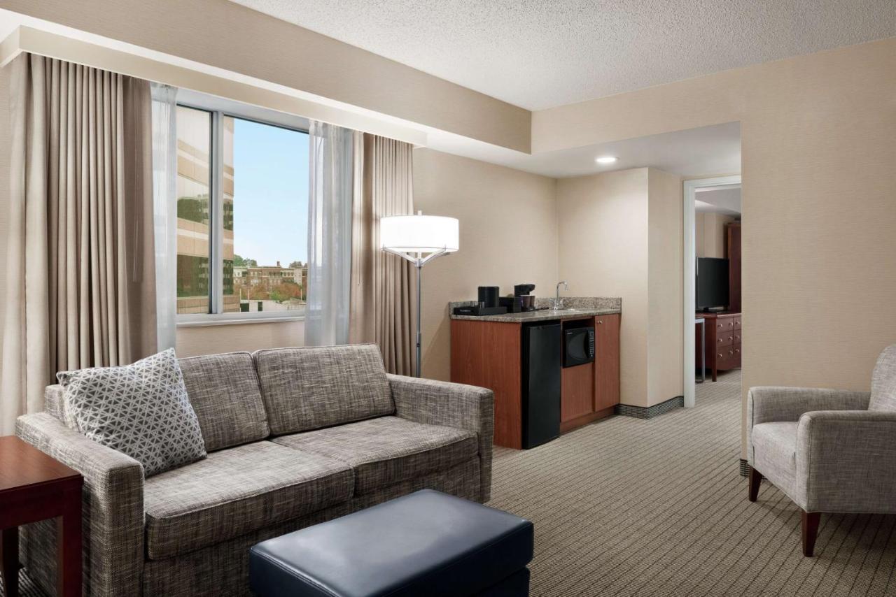 | Embassy Suites Cincinnati - RiverCenter