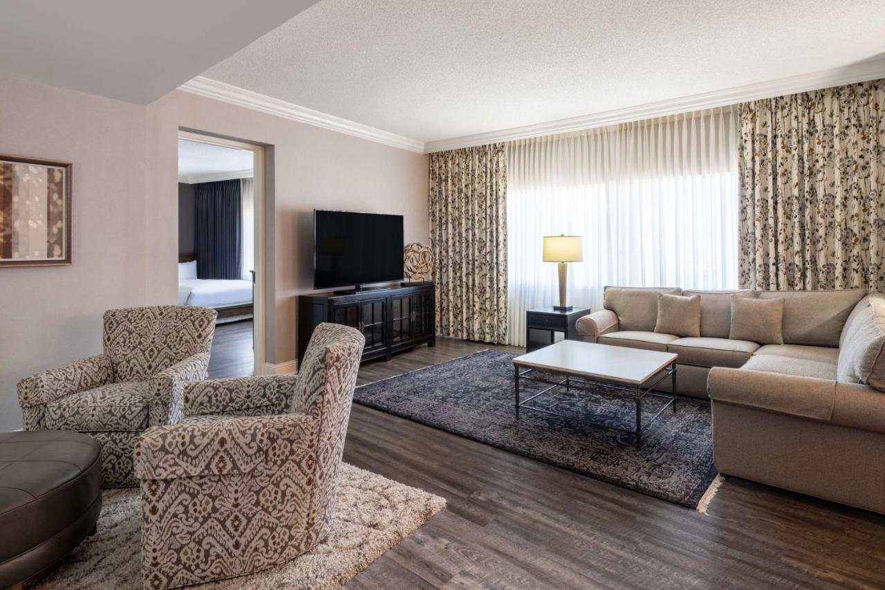 1 King 2 Doubles 2 Bedroom Presidential Suite at Hilton Dallas Lincoln Centre