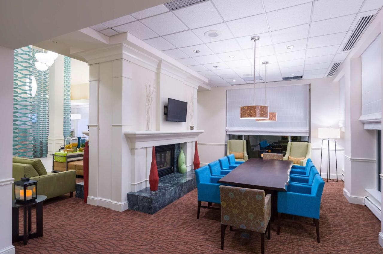 | Hilton Garden Inn Edison/Raritan Center