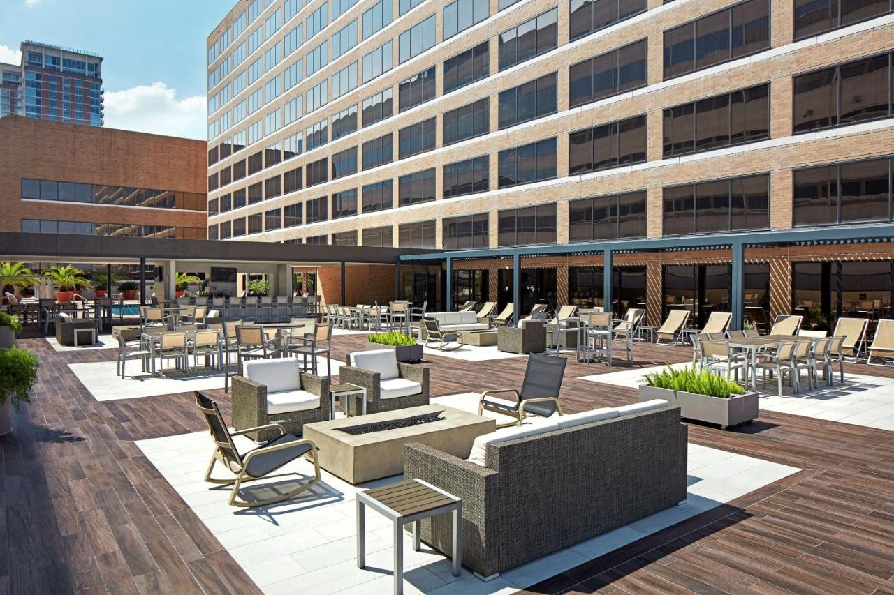 | Hilton Houston Plaza/Medical Center