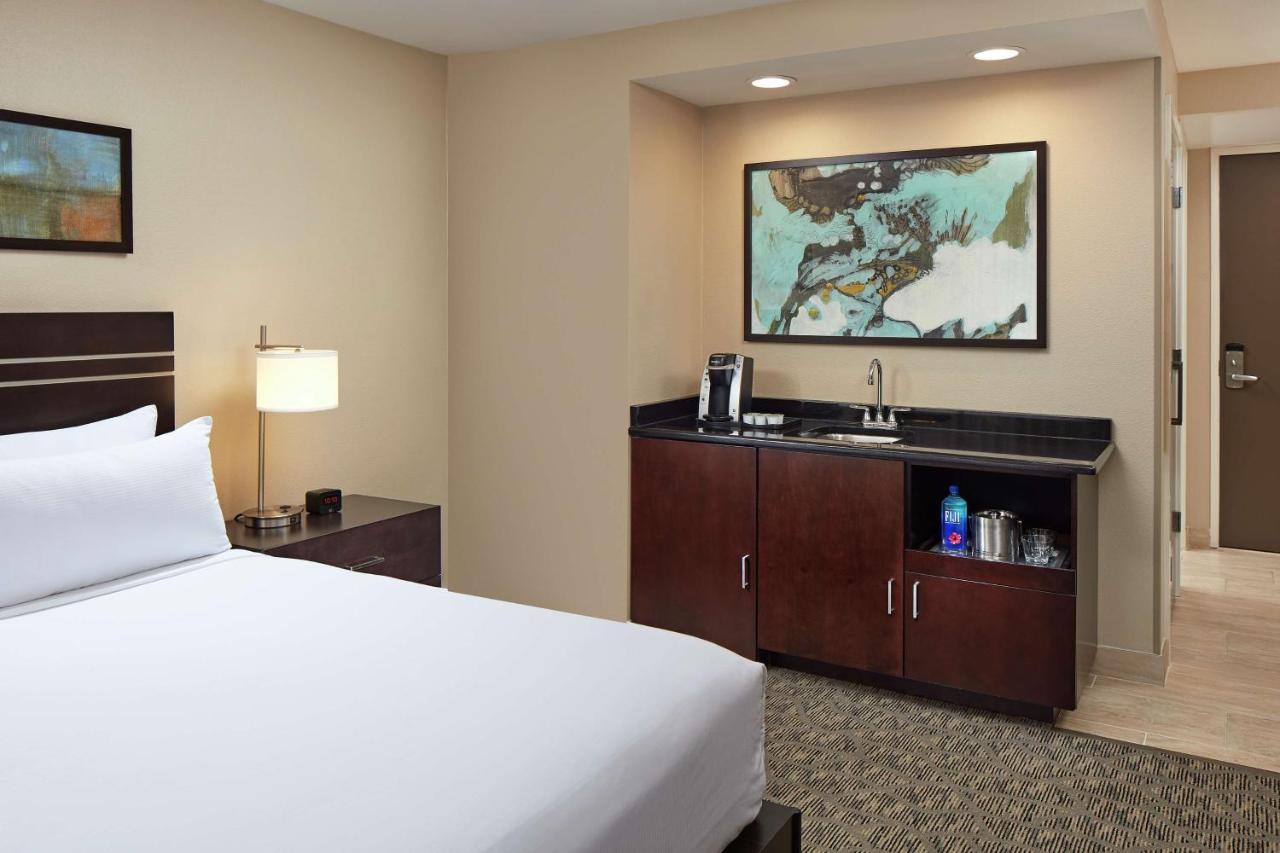 | Hilton Houston Plaza/Medical Center