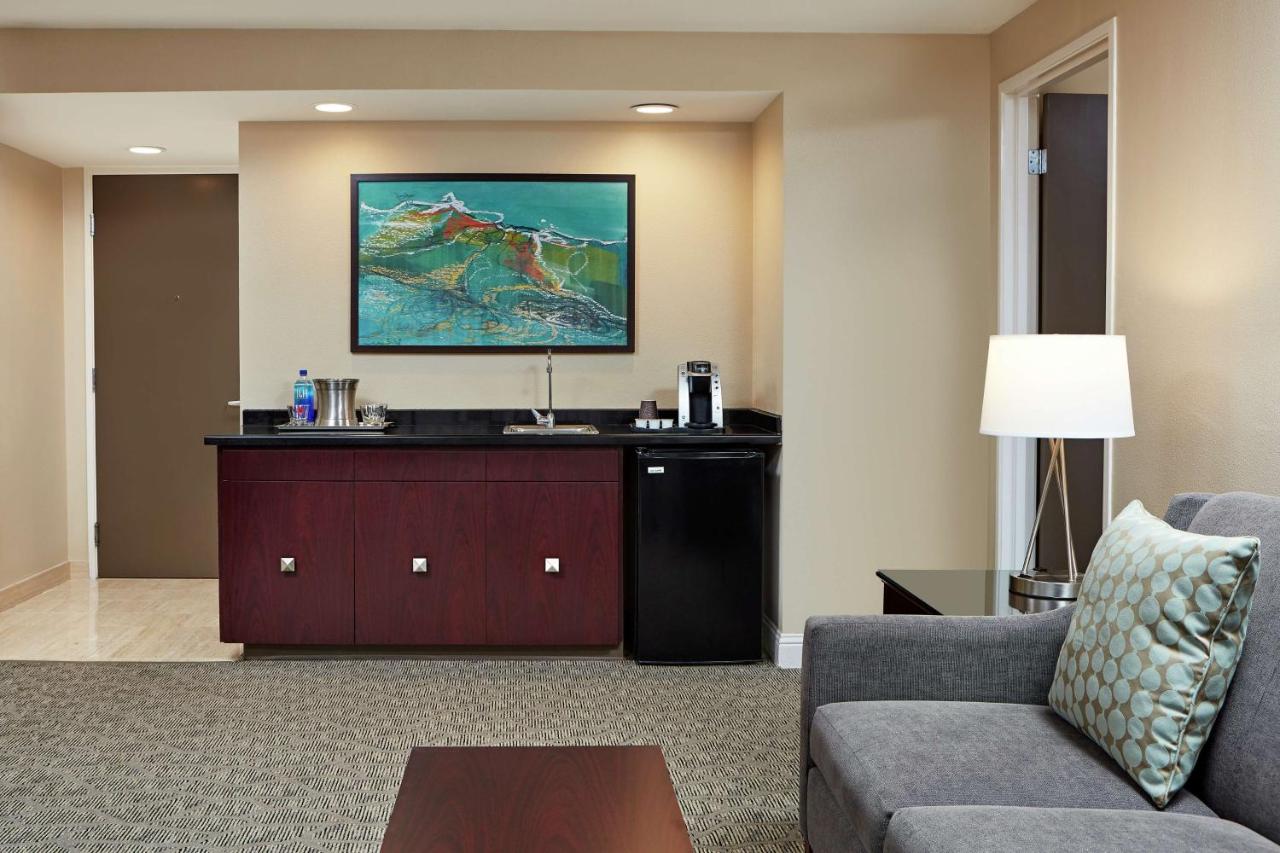 | Hilton Houston Plaza/Medical Center