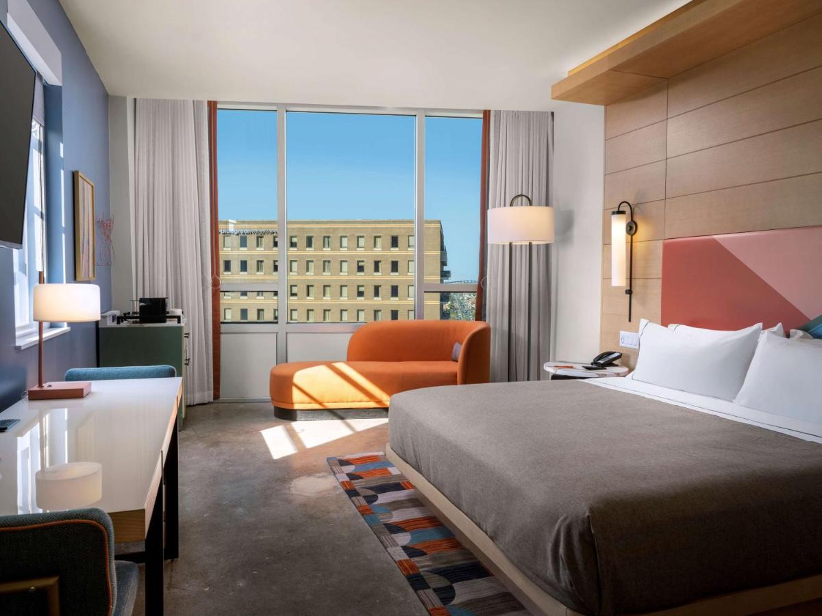 Premium Corner King Room at Canopy by Hilton New Orleans Downtown