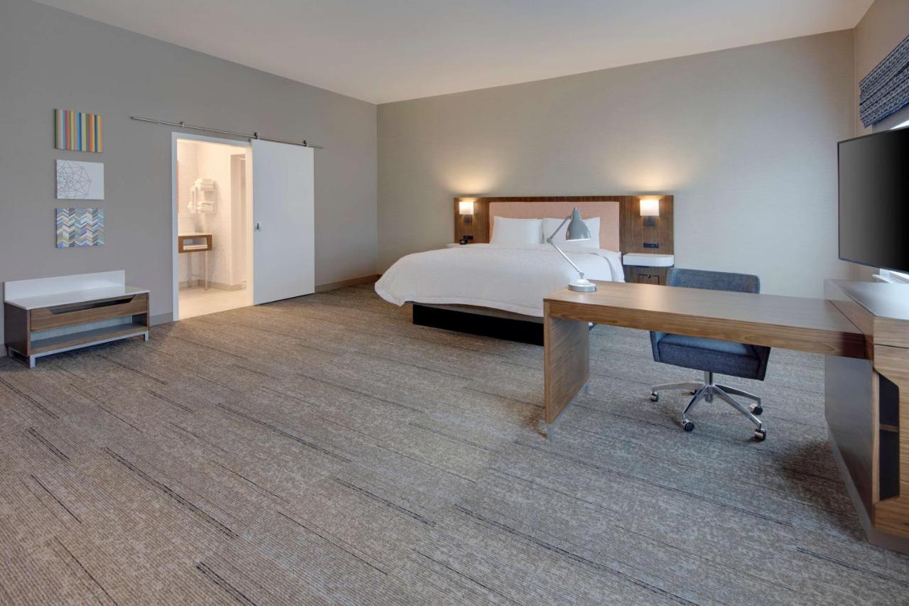 King Studio Suite - Non-Smoking at Hampton Inn Santa Cruz West, CA
