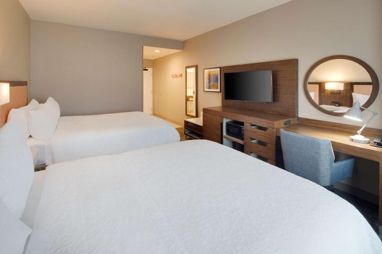 Queen Room with Two Queen Beds at Hampton Inn Santa Cruz West, CA