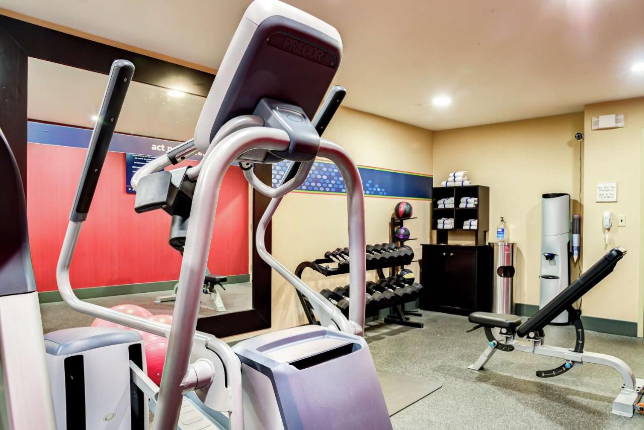 | Hampton Inn St. Joseph