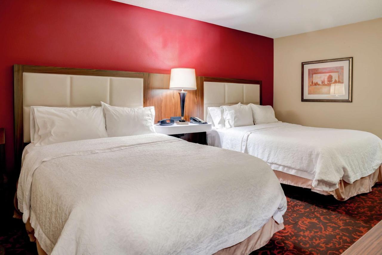 | Hampton Inn St. Joseph