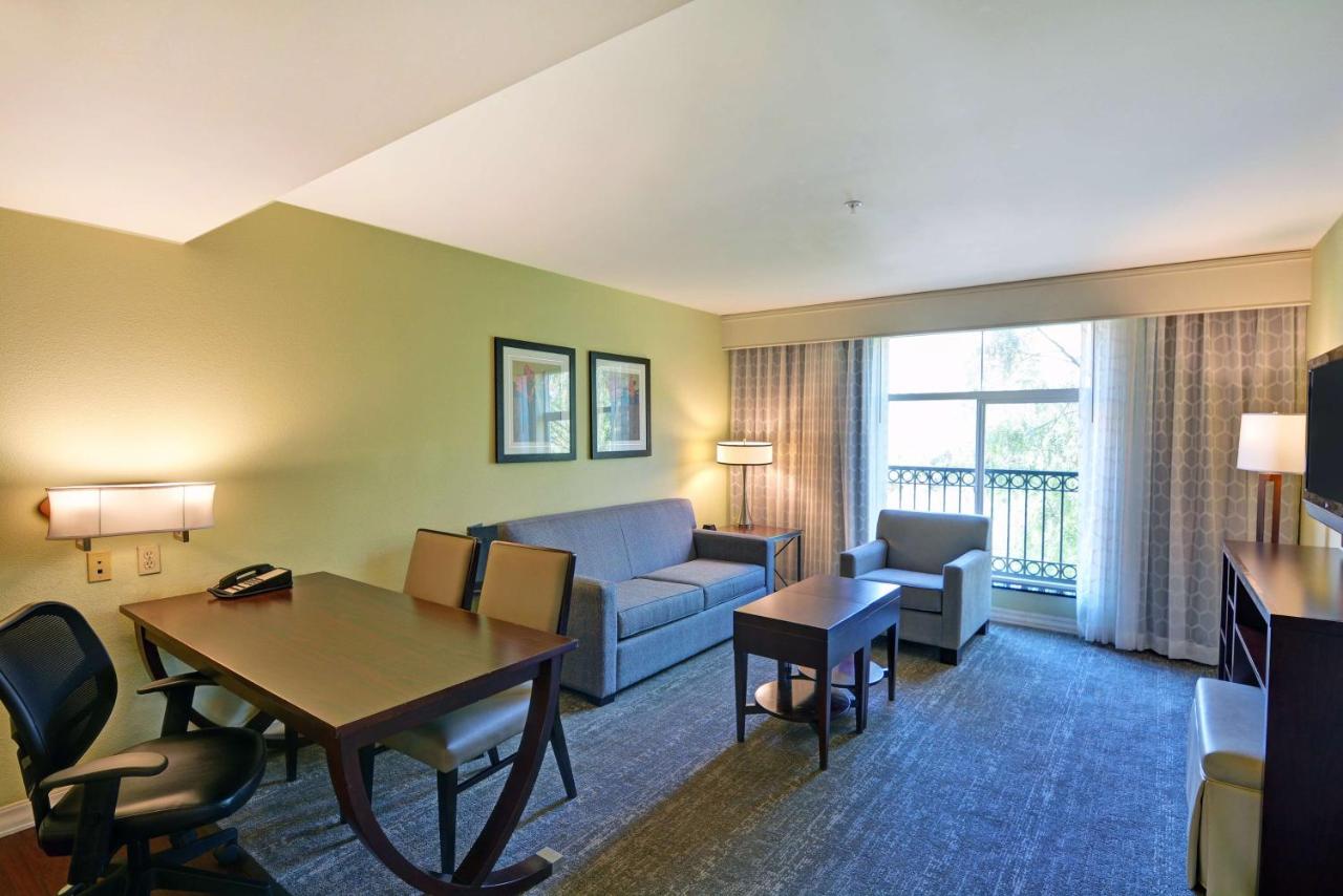 | Embassy Suites Valencia