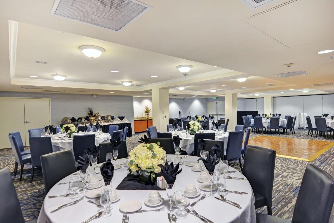 | Embassy Suites Valencia
