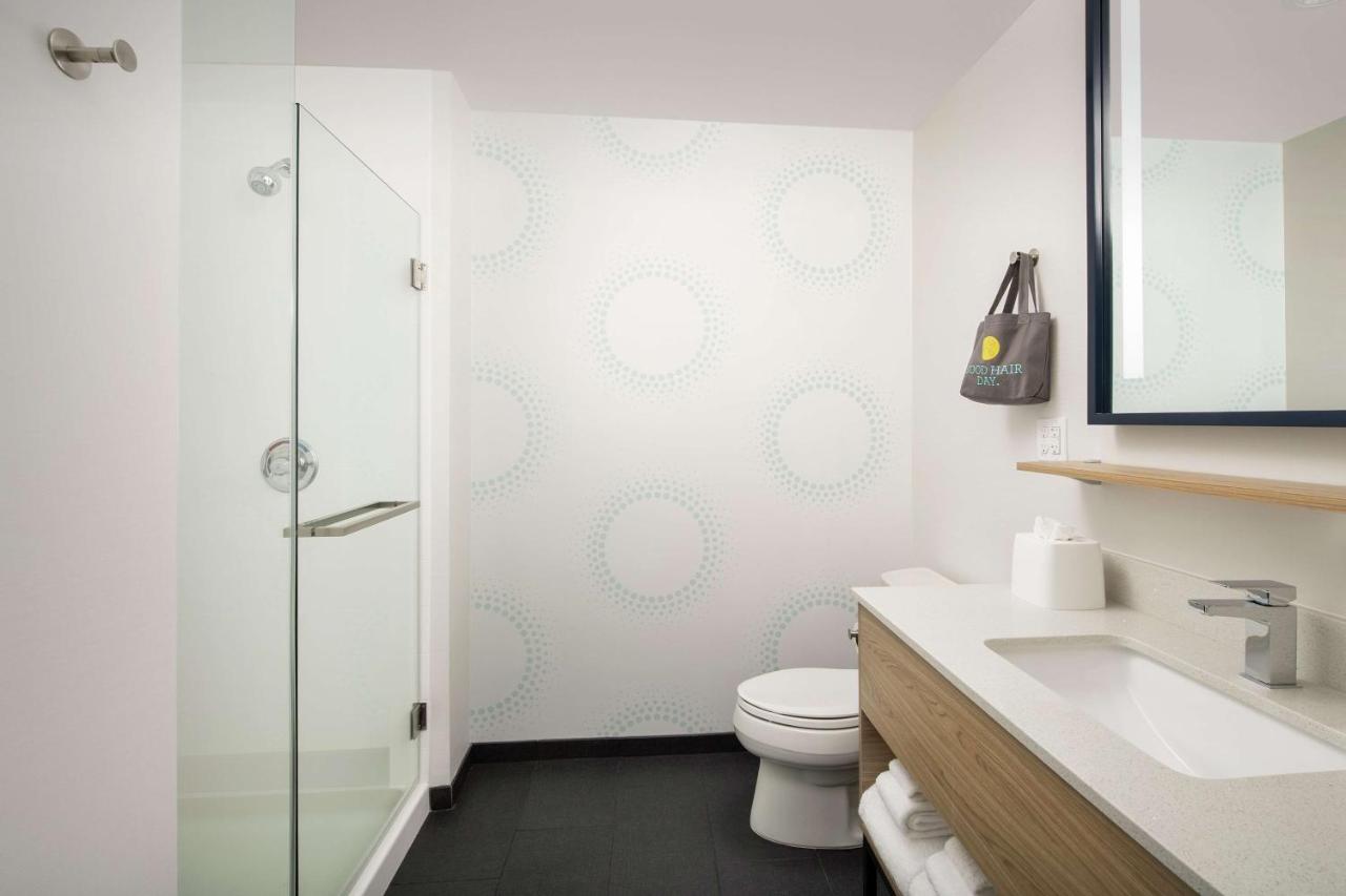 Queen Room with Two Queen Beds at Tru by Hilton Denver Airport Tower Road