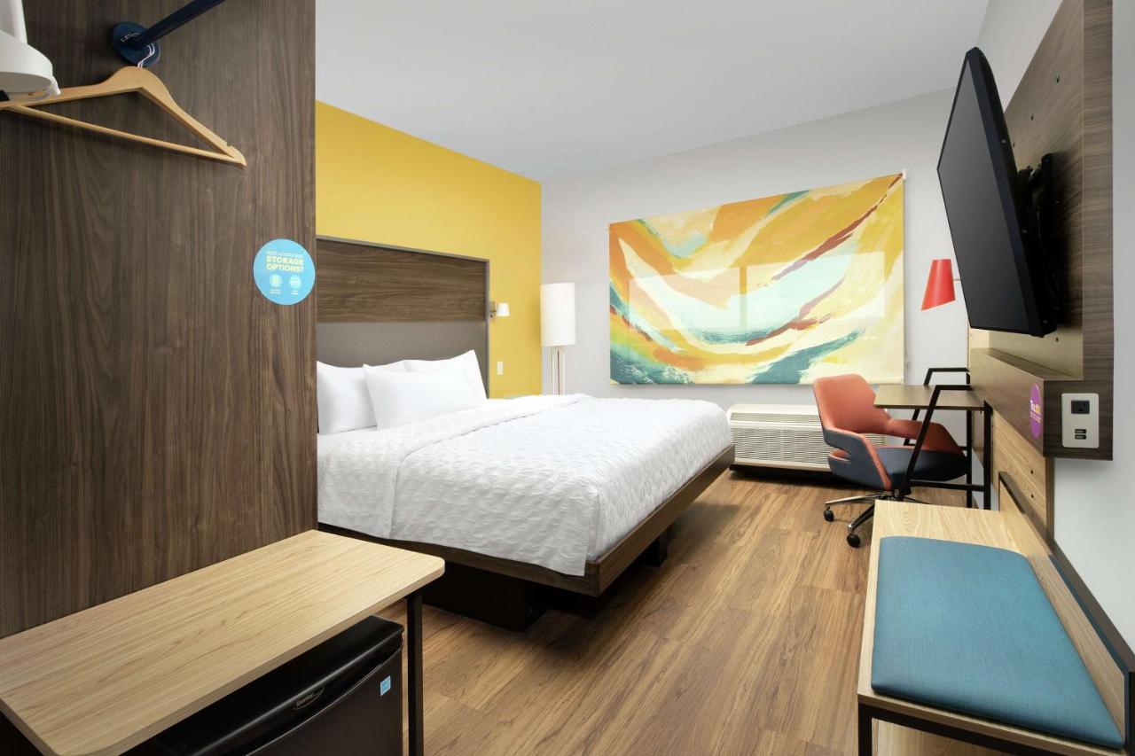King Room at Tru by Hilton Lubbock Southwest