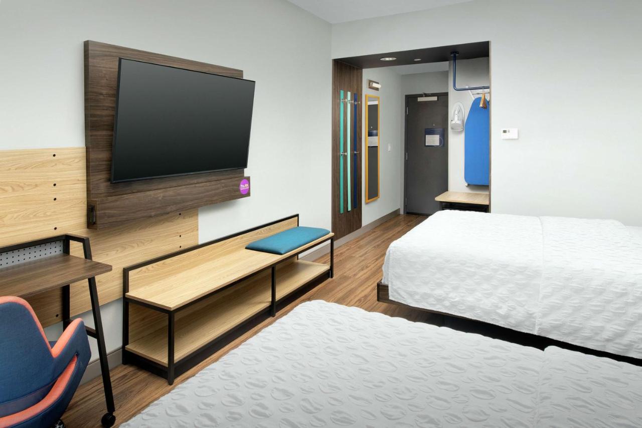 Queen Room with Two Queen Beds at Tru by Hilton Lubbock Southwest