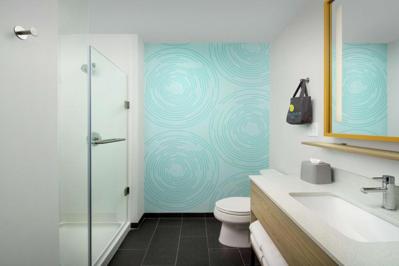 King Room at Tru by Hilton Lubbock Southwest
