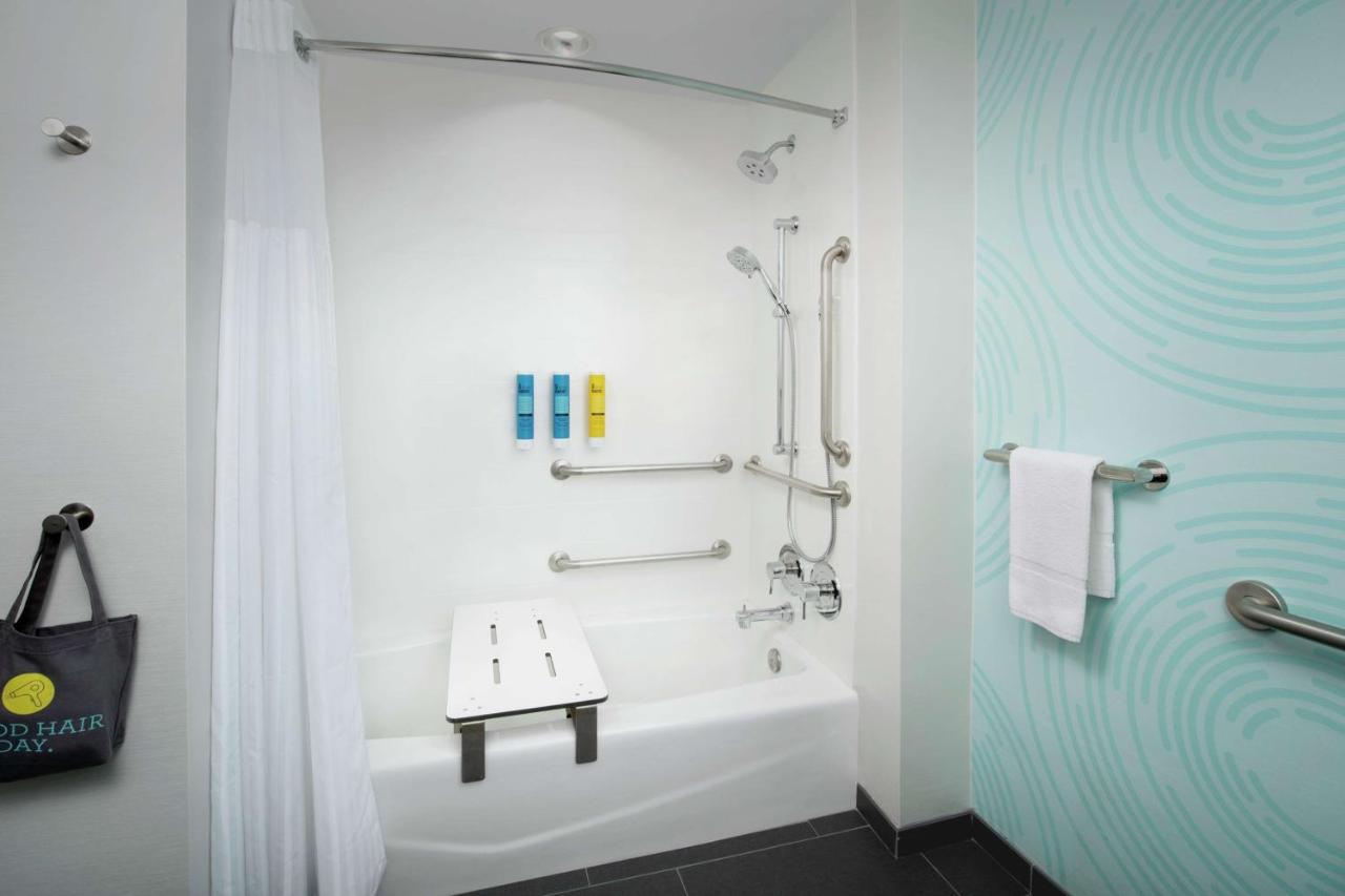 Queen Room with Two Queen Beds with Bath Tub - Mobility Accessible at Tru by Hilton Lubbock Southwest