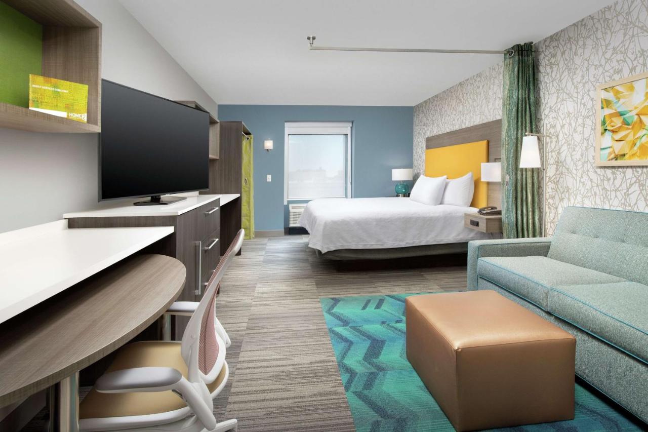 King Studio Suite - Non Smoking at Home2 Suites by Hilton Phoenix Airport South