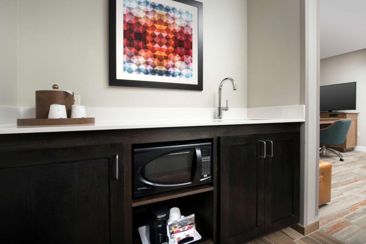 Executive King Room - Non-Smoking at Hampton Inn & Suites San Antonio Lackland AFB SeaWorld