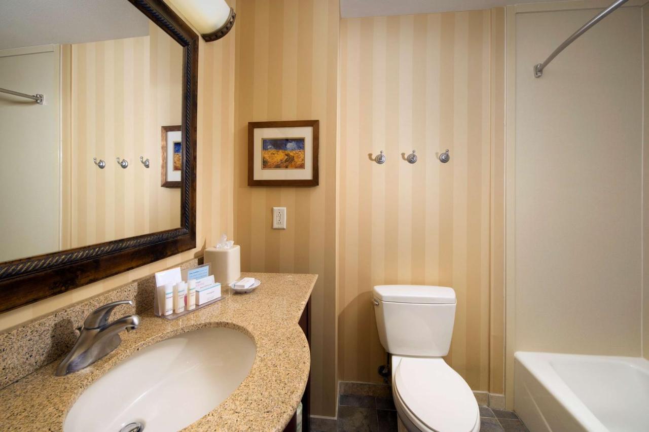 Queen Room - Non-Smoking at Hampton Inn & Suites San Antonio-Airport