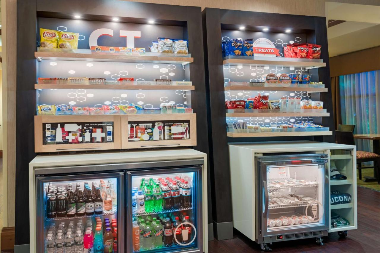| Hampton Inn Springfield South Enfield