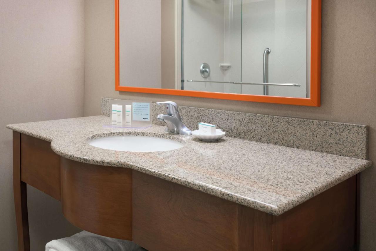 King Room - Non-Smoking at Hampton Inn Springfield South Enfield