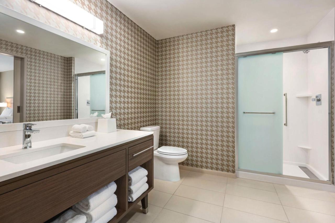 Queen Corner Studio Suite with Two Queen Beds at Home2 Suites By Hilton Nashville West End Avenue