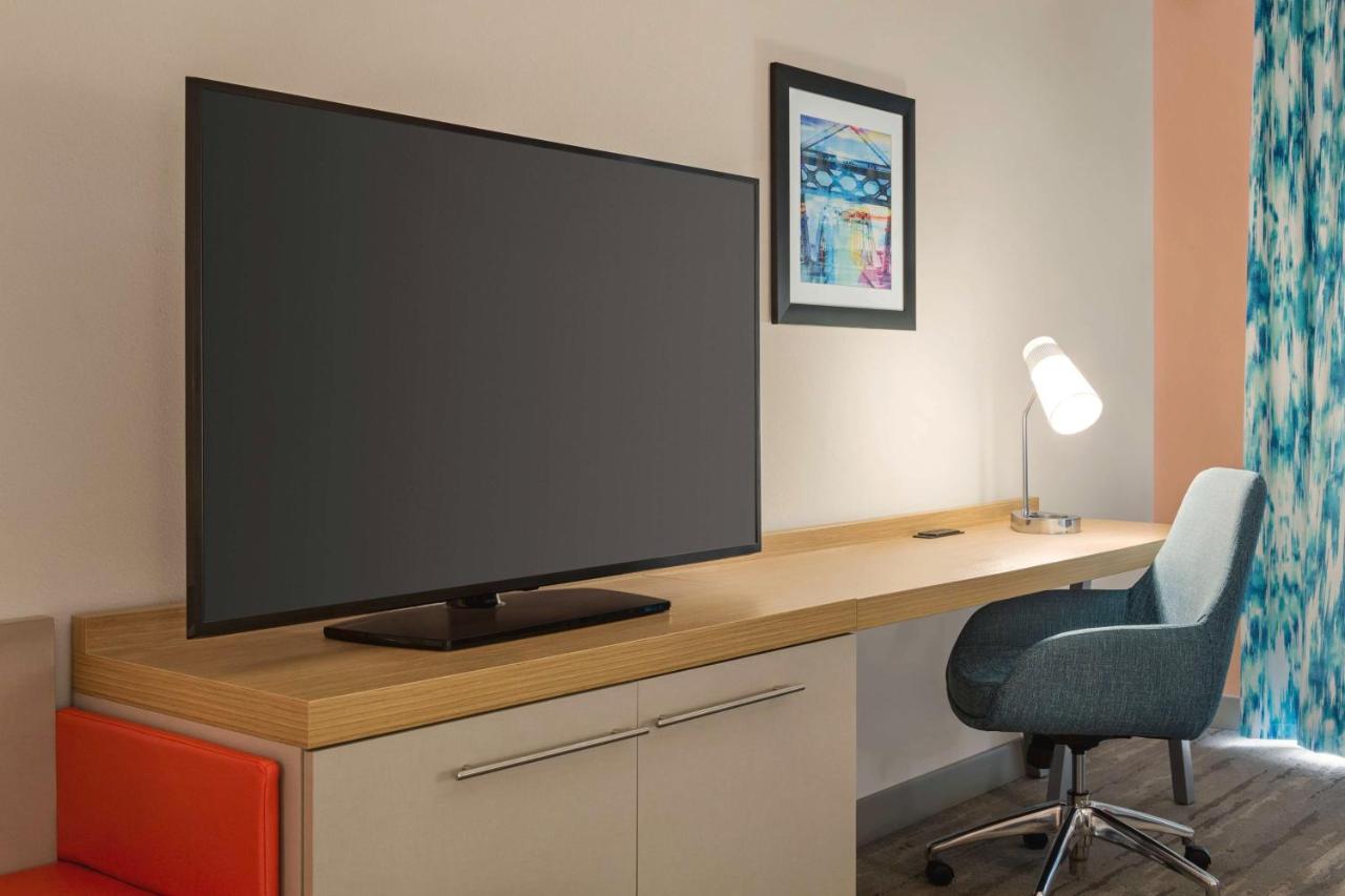 King Room - Hearing Accessible at Hilton Garden Inn Nashville West End Avenue