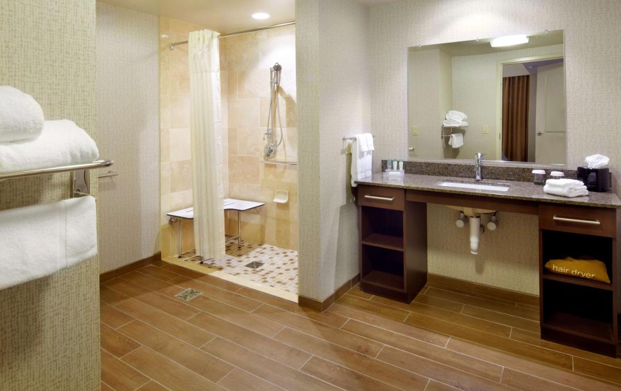 | Homewood Suites by Hilton Pittsburgh Airport/Robinson Mall Area