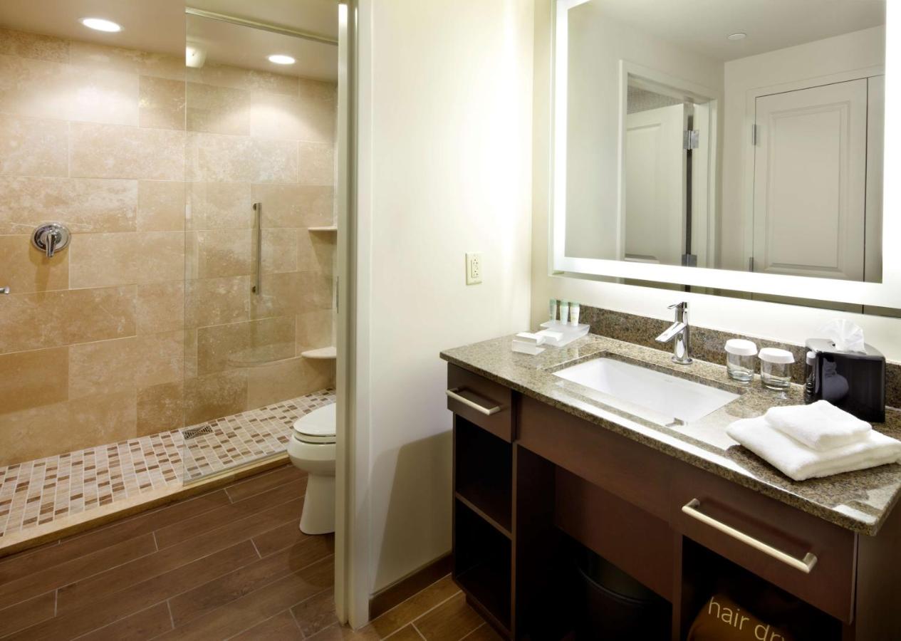 | Homewood Suites by Hilton Pittsburgh Airport/Robinson Mall Area