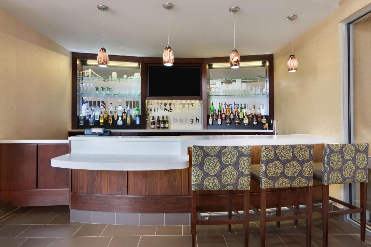 | Homewood Suites by Hilton Pittsburgh Airport/Robinson Mall Area
