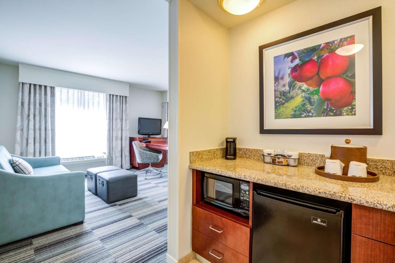 | Hampton Inn & Suites Westford-Chelmsford