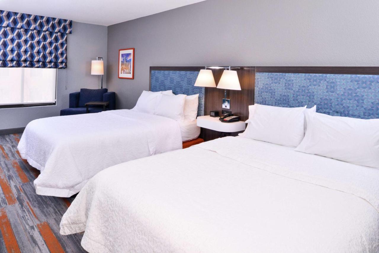 Queen Room - Non-Smoking at Hampton Inn & Suites Legacy Park-Frisco