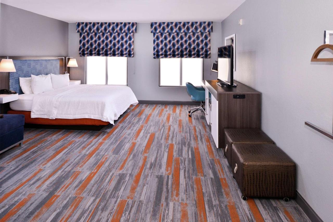 King Studio - Disability Access/Non-Smoking at Hampton Inn & Suites Legacy Park-Frisco