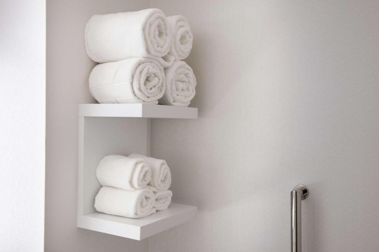 King Room - Disability Access/Non-Smoking at Hampton Inn & Suites Legacy Park-Frisco