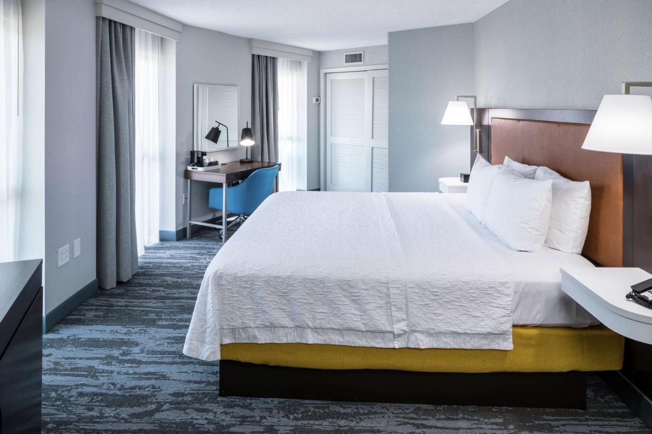 Executive King Room with Balcony at Hampton Inn & Suites Memphis-Beale Street