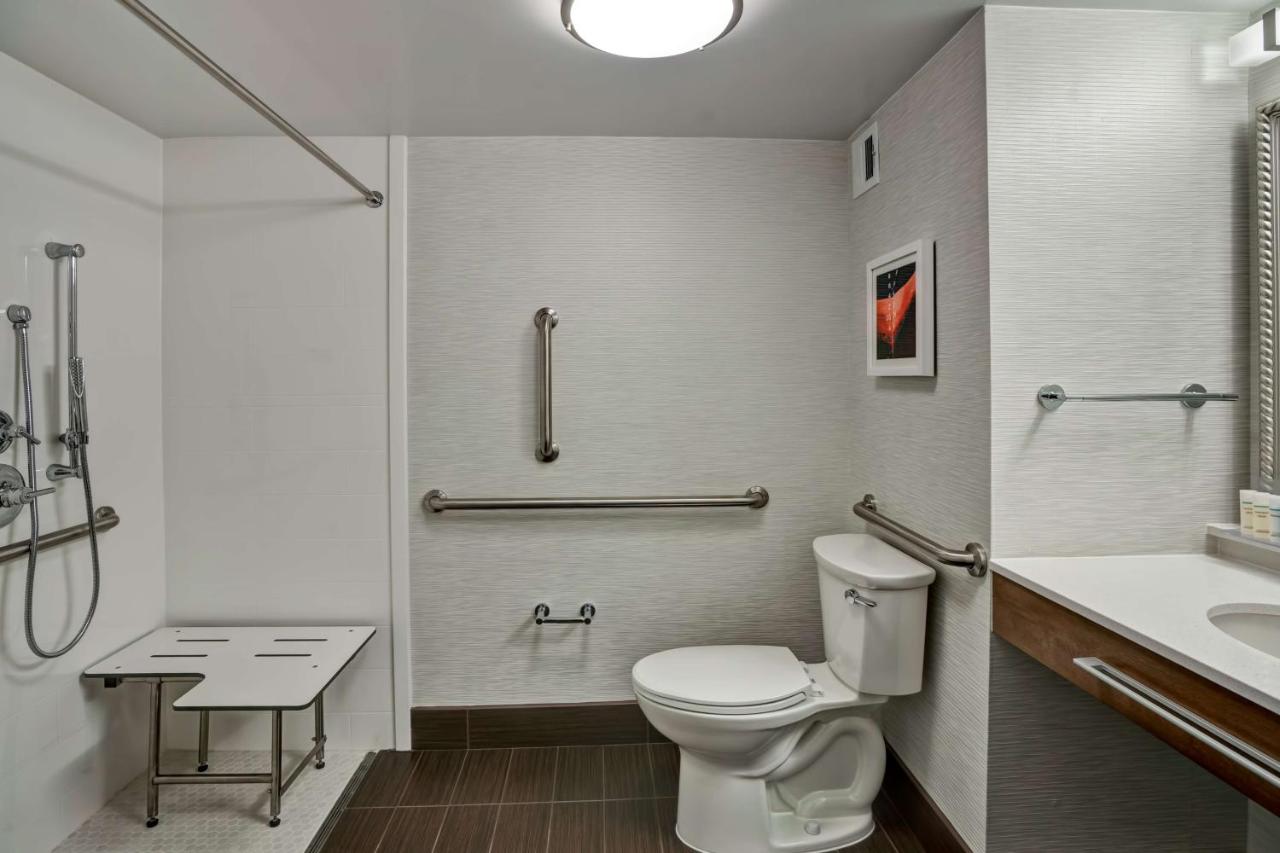 King Room - Disability Access with Roll-In Shower at Hampton Inn Norfolk-Naval Base