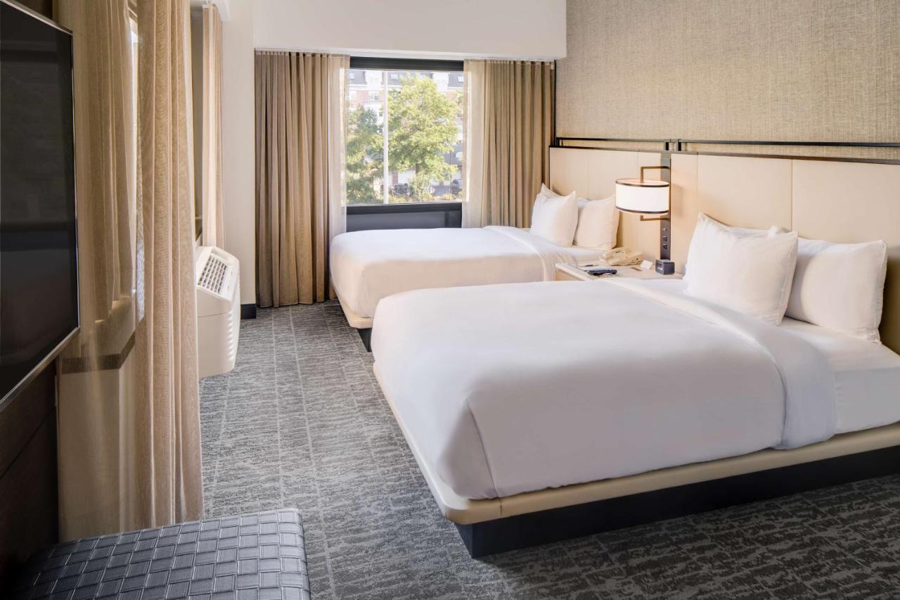 Premium Double Suite at DoubleTree by Hilton Hotel & Suites Jersey City
