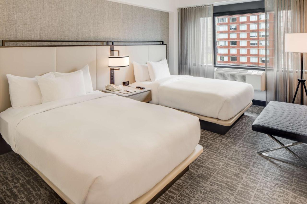 Junior Double Suite at DoubleTree by Hilton Hotel & Suites Jersey City