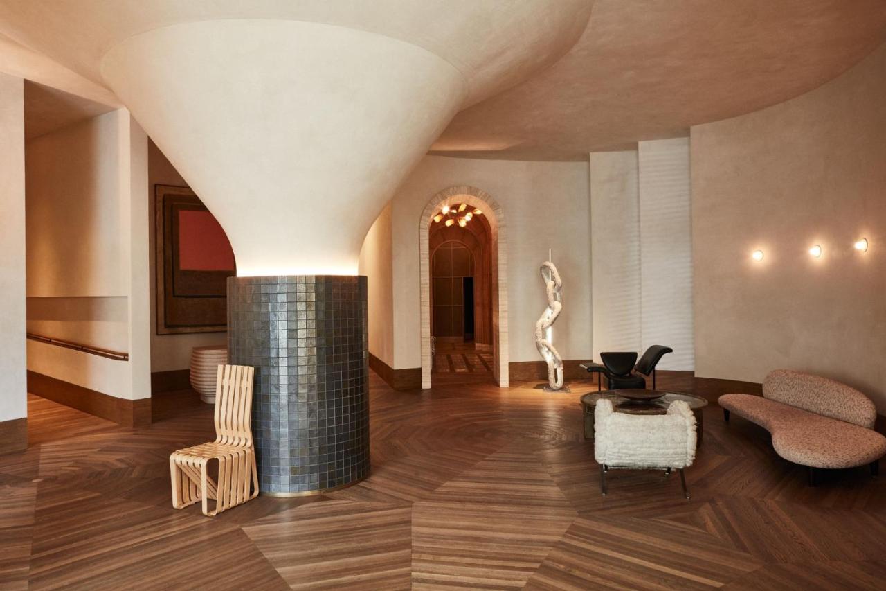| Santa Monica Proper Hotel, a Member of Design Hotels