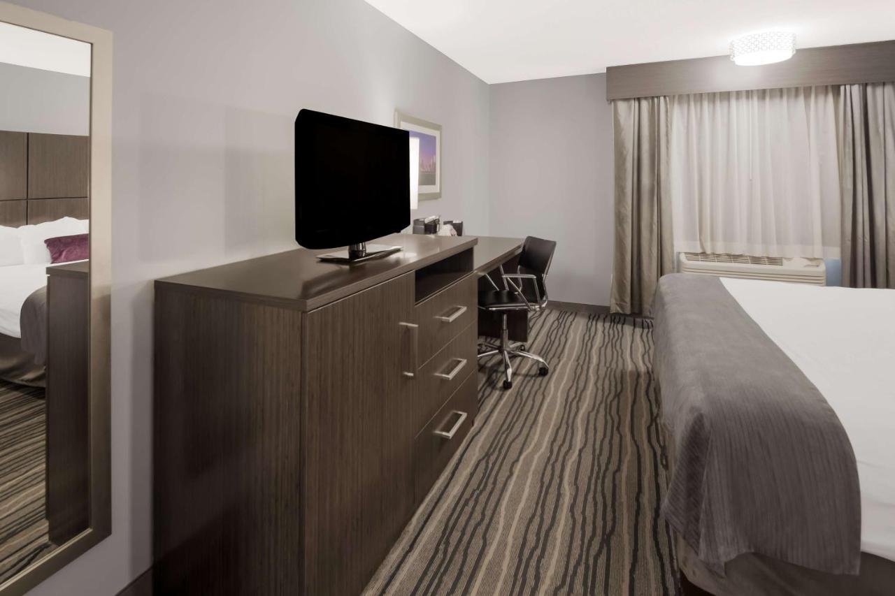 King Room - Disability Access/Non-Smoking at Best Western Riverside Inn