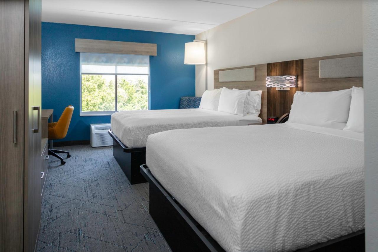 Standard Queen Room with Two Queen Beds - Communications Accessible at Holiday Inn Express Rocky Mount Sports Center by IHG